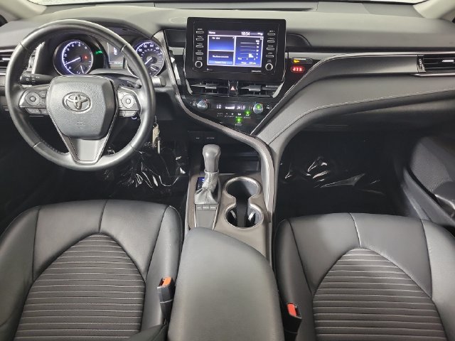 Used 2023 Toyota Camry SE FWD image 16
