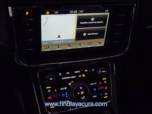 Used 2018 Lincoln Continental Reserve FWD image 23