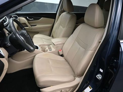 Used 2016 Nissan Rogue SL w/ SL Premium Package FWD image 17