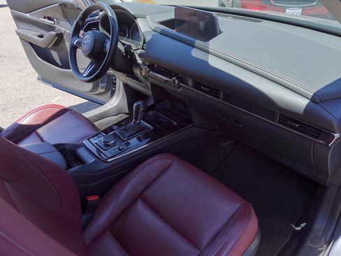 Certified 2025 MAZDA CX-30 AWD 2.5 S w/ Preferred Package image 13