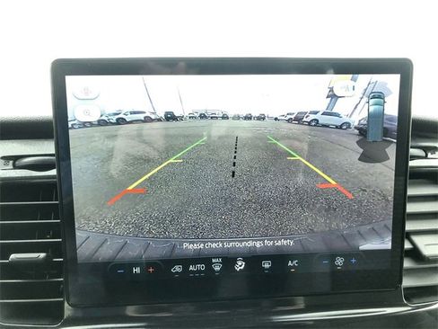 Used 2024 Ford Transit 350 XLT image 17