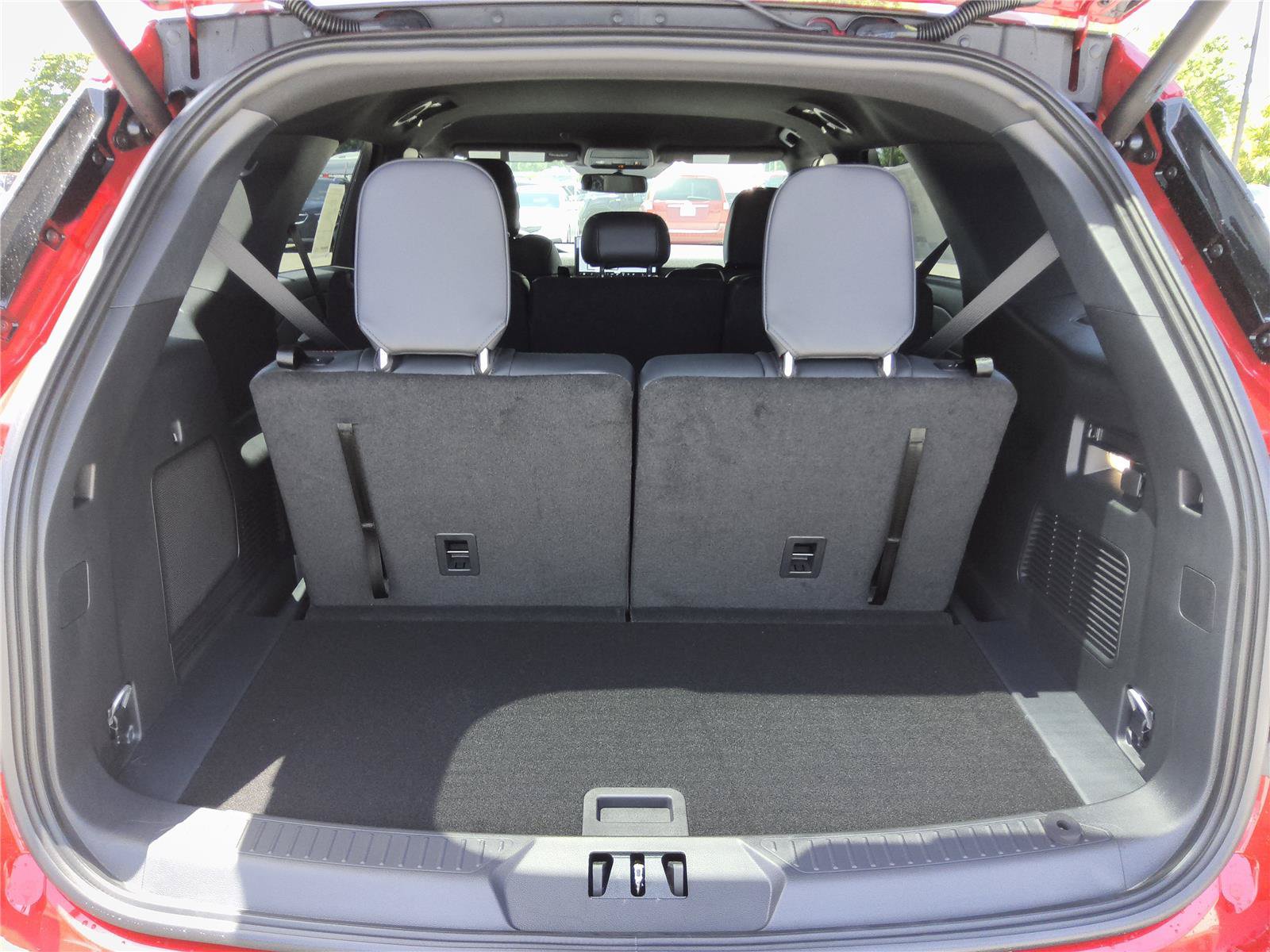 New 2026 Ford Explorer ST-Line w/ Premium Package RWD image 5