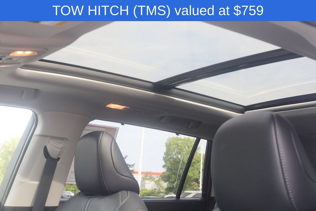 Used 2026 Toyota Highlander Platinum AWD/4WD image 4