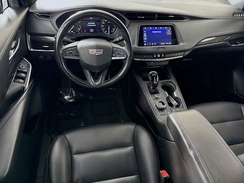 Used 2023 Cadillac XT4 Sport FWD image 17