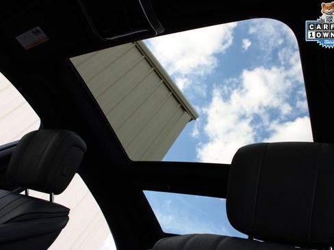 Used 2022 Mercedes-Benz S 500 4MATIC w/ AMG Line Package image 21