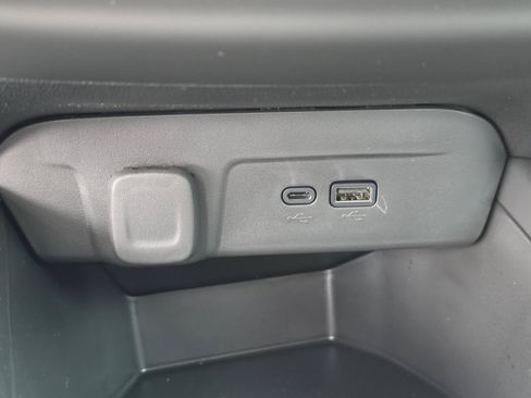 New 2026 Chevrolet Trax LS w/ LS Convenience Package FWD image 25