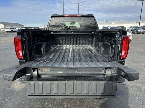 Used 2025 GMC Sierra 1500 SLT image 26