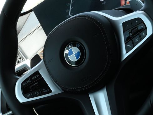 Used 2026 BMW X6 xDrive40i AWD/4WD image 24