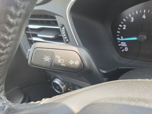 Certified 2020 Ford Escape SEL AWD/4WD image 39