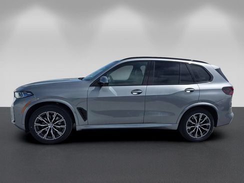 Certified 2025 BMW X5 sDrive40i w/ M Sport Package RWD image 7