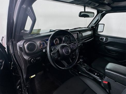 Used 2022 Jeep Wrangler Sport S image 30