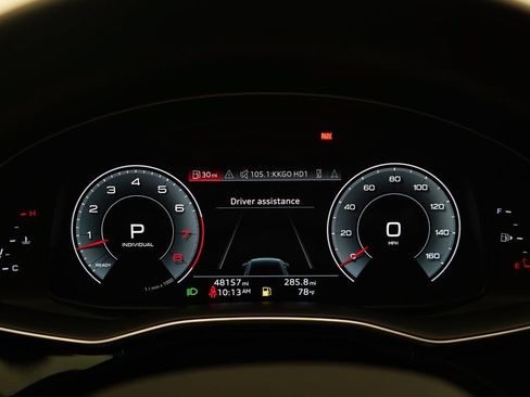 Used 2022 Audi Q8 Premium Plus AWD/4WD image 10