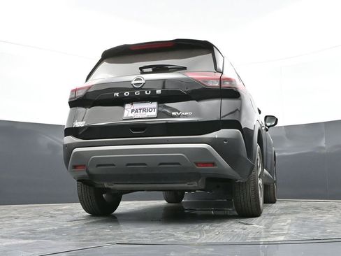 Used 2023 Nissan Rogue SV image 39
