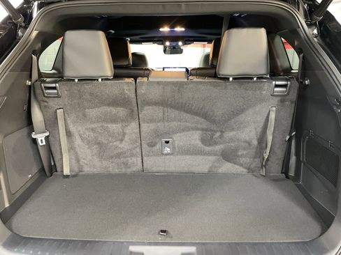 Certified 2023 Toyota Highlander XSE image 34