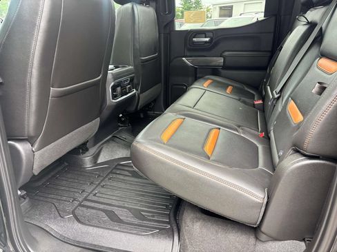 Used 2019 GMC Sierra 1500 AT4 w/ AT4 Premium Package AWD/4WD image 15