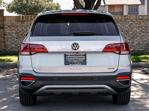 Used 2022 Volkswagen Taos SE image 18