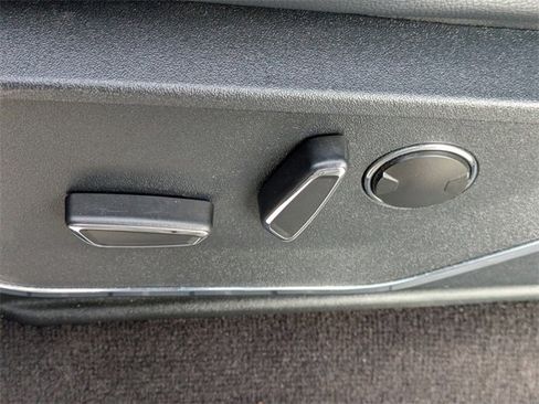 Used 2021 Ford F150 Lariat w/ Equipment Group 502A High image 21