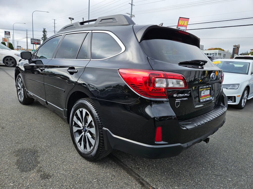 Used 2015 Subaru Outback 2.5i Limited AWD/4WD image 6