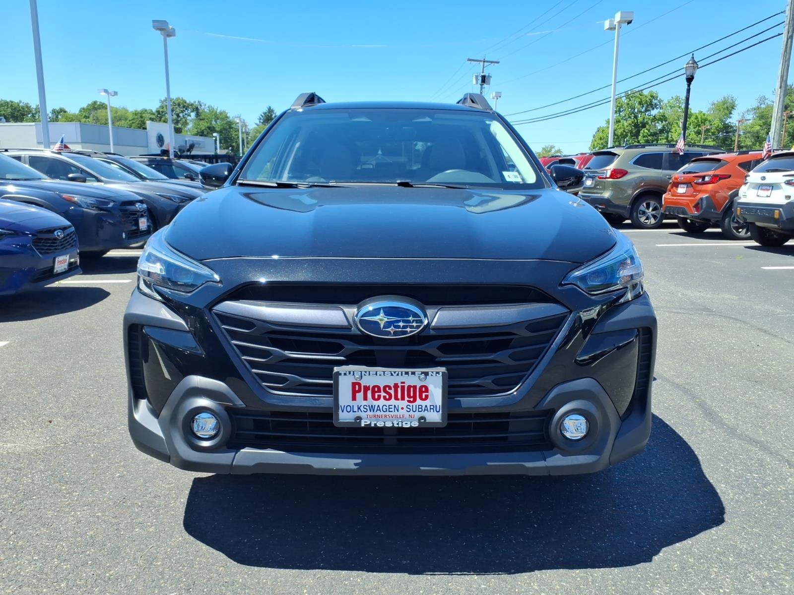 Used 2025 Subaru Outback Premium w/ Popular Package #1A AWD/4WD image 6
