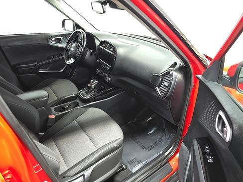 Used 2020 Kia Soul EX image 15