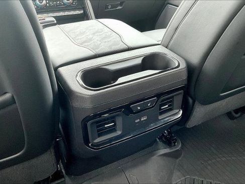 Used 2024 GMC Sierra 1500 AT4X w/ AT4X AEV Edition AWD/4WD image 11