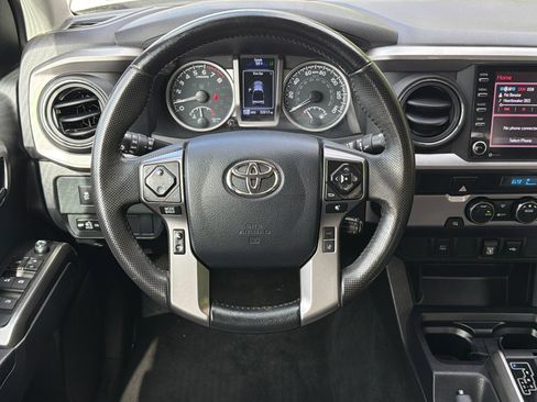 Used 2023 Toyota Tacoma SR5 RWD image 14