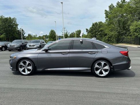 Used 2019 Honda Accord Touring image 23
