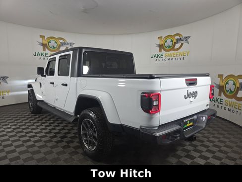 Used 2020 Jeep Gladiator Overland image 6