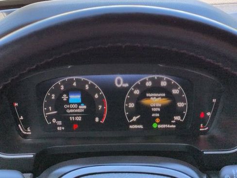 Used 2025 Honda Pilot Black Edition image 27