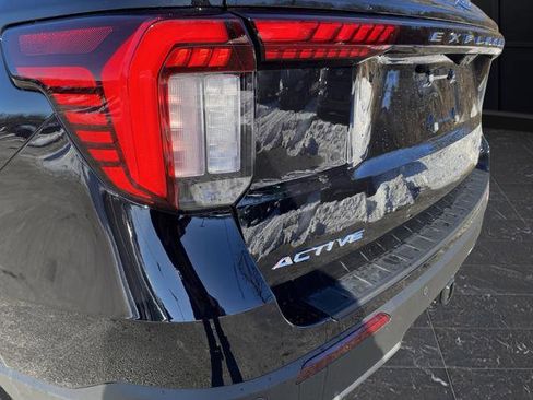 New 2026 Ford Explorer Active w/ Active Comfort Package image 36