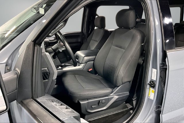 Used 2019 Ford F150 XLT w/ Equipment Group 302A Luxury AWD/4WD image 21