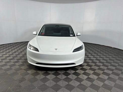 Used 2025 Tesla Model 3 Long Range image 10
