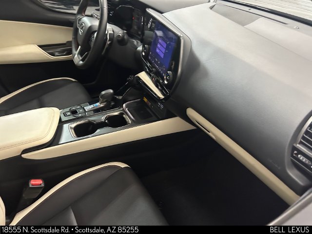 Used 2024 Lexus NX 350h AWD image 13