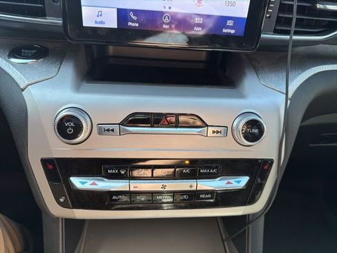 Used 2024 Ford Explorer Timberline w/ Timberline Technology Package image 12