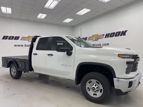 New 2025 Chevrolet Silverado 2500 W/T w/ WT Convenience Package image 3