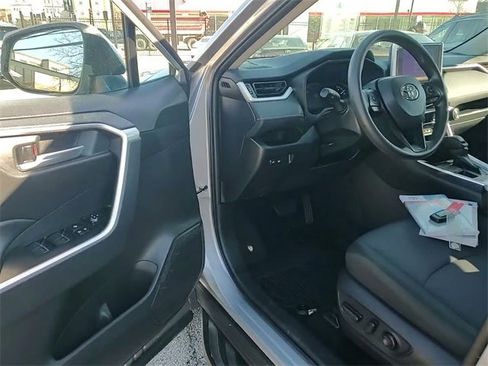 Certified 2024 Toyota RAV4 XLE image 10
