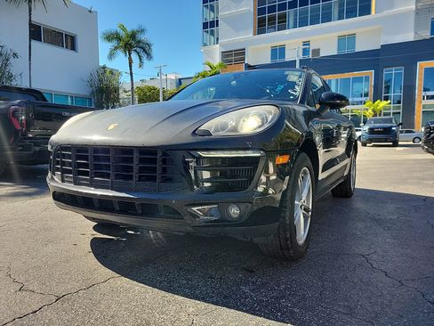 Used 2018 Porsche Macan S image 4