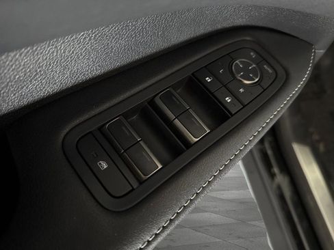 Certified 2024 Lexus RX 350 Premium w/ Accessory Package (Z1) image 10