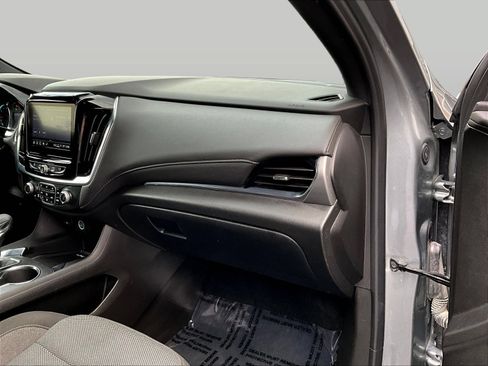 Used 2023 Chevrolet Traverse LT w/ LPO, Floor Liner Package AWD/4WD image 30