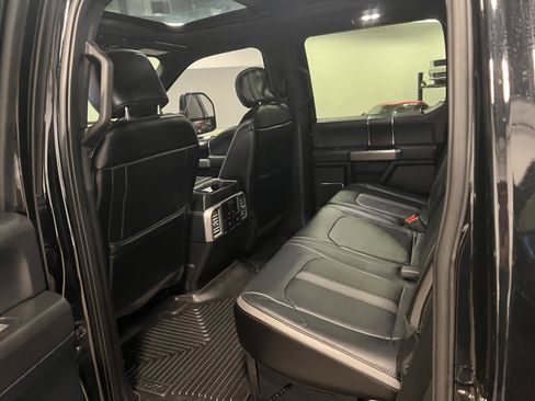 Used 2018 Ford F250 Platinum w/ Platinum Ultimate Package image 31