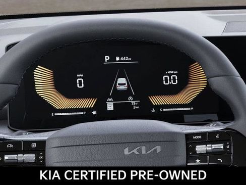 Certified 2026 Kia Sorento S w/ S Panoramic Sunroof Package FWD image 21