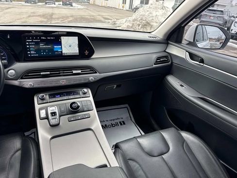 Used 2022 Hyundai Palisade SEL w/ Premium Package image 18