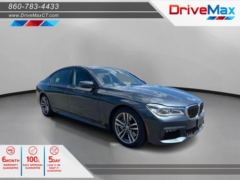 Used 2019 BMW 750i xDrive w/ Executive Package AWD/4WD image 1