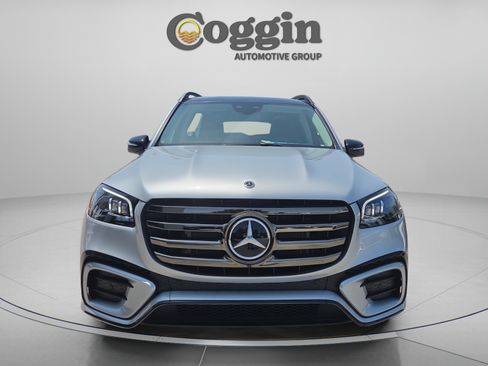 Certified 2026 Mercedes-Benz GLS 450 4MATIC image 8