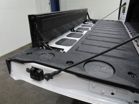 Used 2024 GMC Sierra 3500 Denali w/ Denali Reserve Package image 47