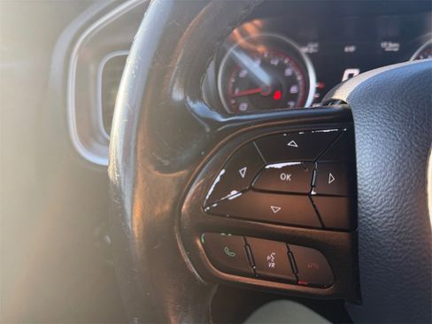 Used 2020 Dodge Charger SXT image 24