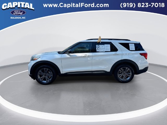 Certified 2024 Ford Explorer XLT w/ Equipment Group 202A RWD image 5