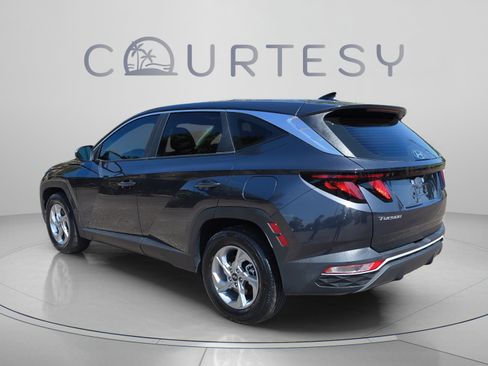 Certified 2024 Hyundai Tucson SE FWD image 3