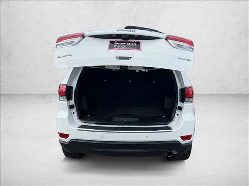 Used 2022 Jeep Grand Cherokee Limited image 7