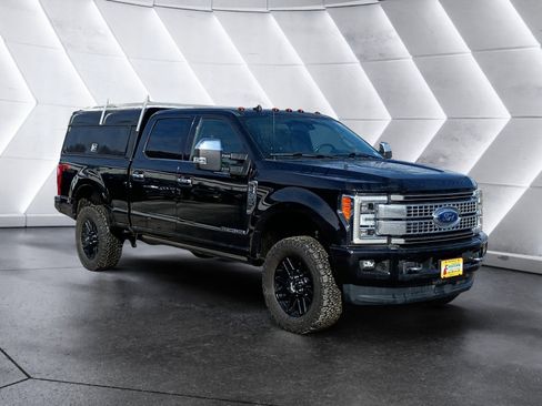 Used 2019 Ford F350 Platinum w/ Platinum Ultimate Package image 8